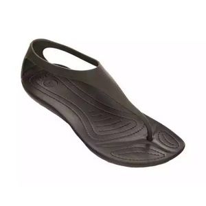 Crocs Women Sexi Flip Espresso Thong Sandal